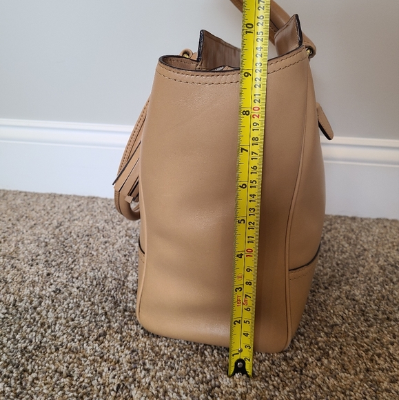 Coach tan leather purse - Picture 5 of 6